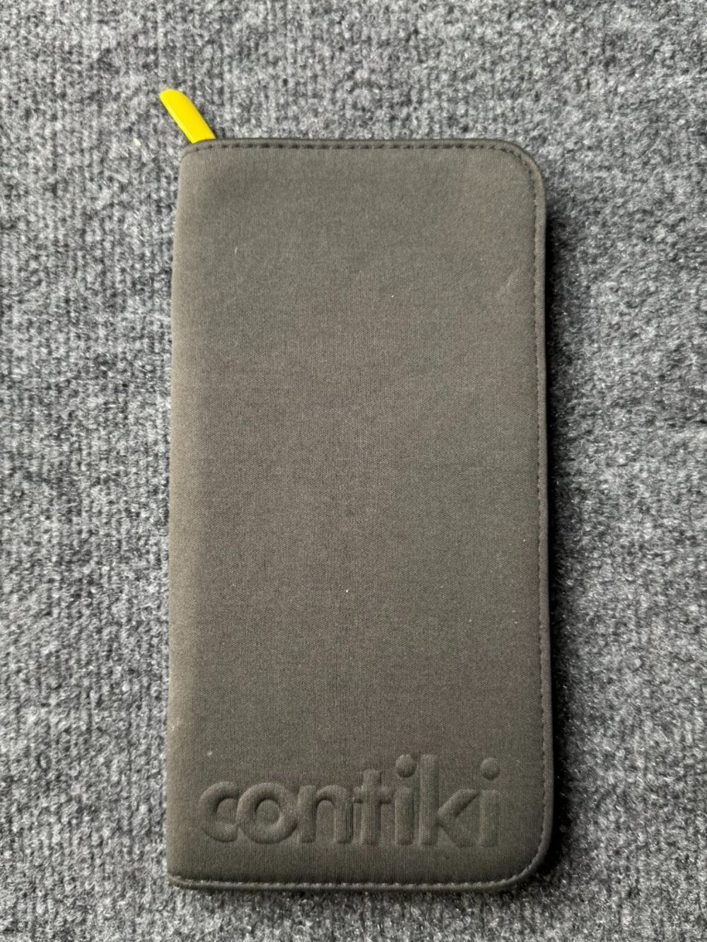 Contiki Gray Travel Document Organizer Passport Wallet Zippered Pouch Neon Yello